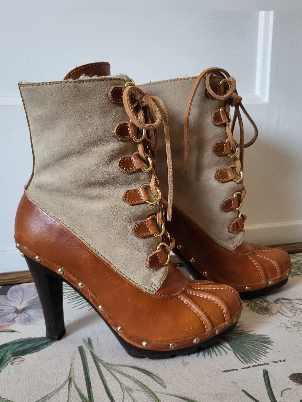 Y2K Michael Kors Heeled Duck Boot Brown Leather Suede Shearling Lace Up US 6
